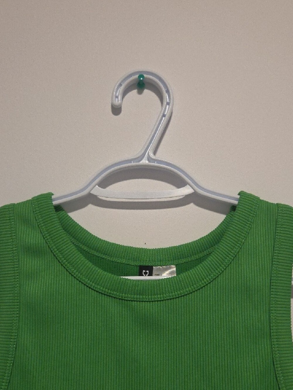 H&M Ribbed Crop Tank Top - Picture 3 of 6